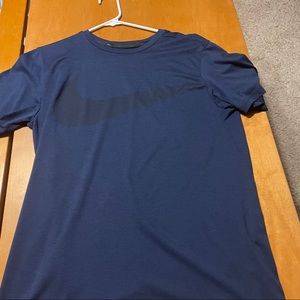 Nike Shirt Mens Medium